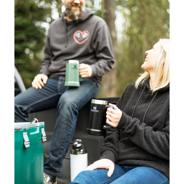 Черна термочаша от неръждаема стомана 700 ml The Big Grip Beer Stein Black – Stanley-image-1