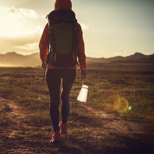 LED настолна лампа в бяло и кафяво (височина 20 cm) Bruno – Fischer & Honsel-image-1