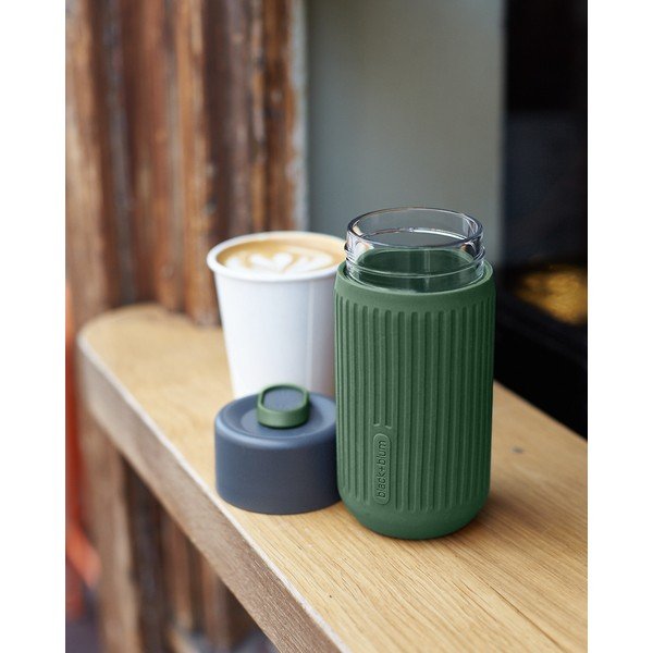 Зелена стъклена чаша за път 340 ml – Black + Blum-image-1