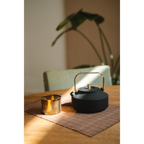 Черен чугунен чайник с цедка 1 l Shangdong – Bredemeijer-image-1