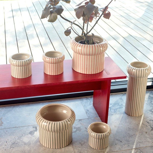 Червена пейка от масивно дърво Kotai – OYOY Living Design-image-1