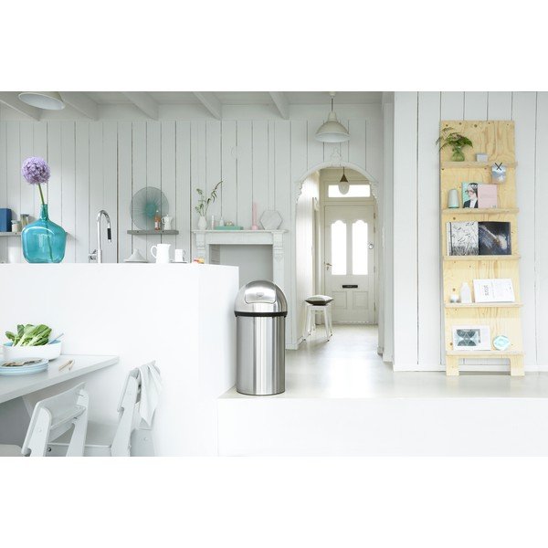 Матово-сребристо стоманено кошче за боклук 60 l Push Bin – Brabantia-image-1