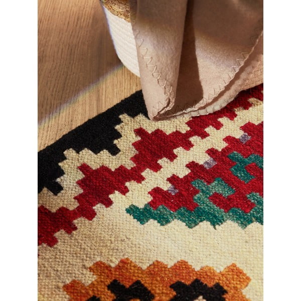 Червена двустранна ръчно изработена вълнена пътека 60x190 cm Kamal Kian – Nouristan-image-3