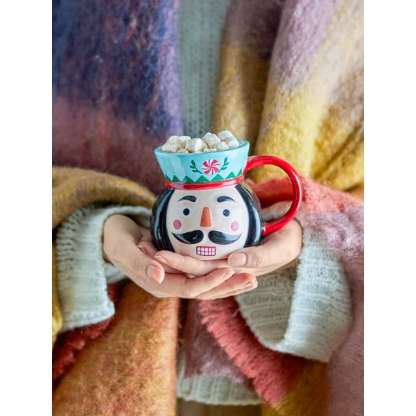 Глинена чаша с коледен мотив 370 ml Feast – Bloomingville-image-1