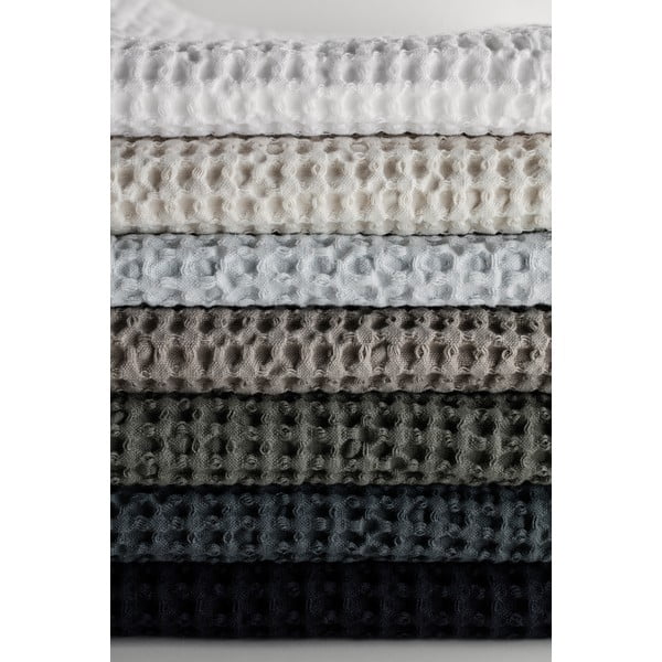 Бежова памучна кърпа за баня Moonbeam, 140 x 70 cm - Blomus-image-1