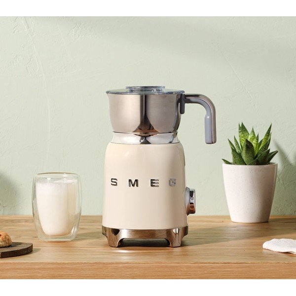 Бежов електрически пенообразувател за мляко 50's Retro Style  – SMEG-image-1