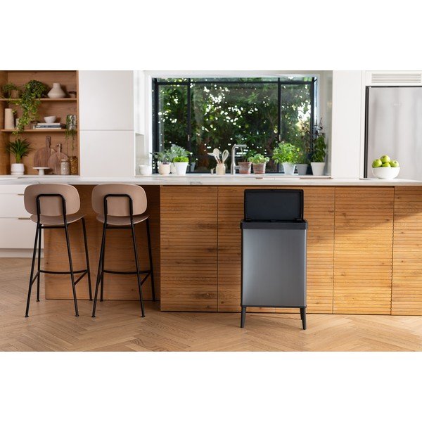 Синьо кошче за боклук с отваряне с докосване от рециклирана пластмаса 54 l Verto High – Curver-image-3