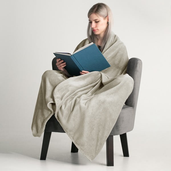 Бежово покривало за легло от микроплюш 220x240 cm Mic – Restilo-image-1