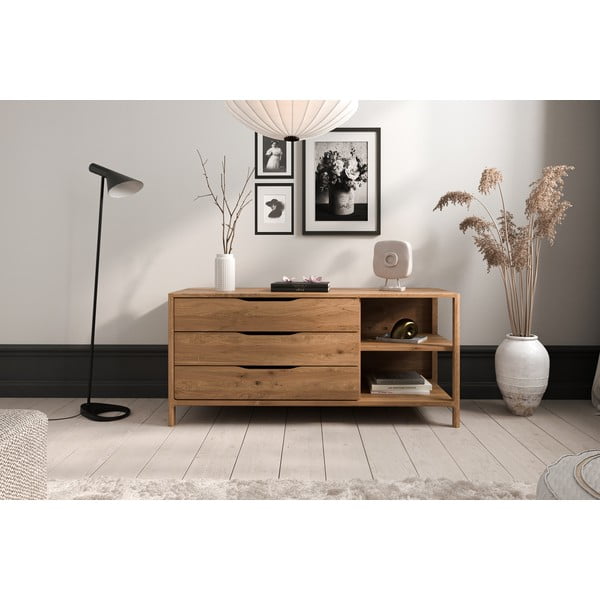 Нисък скрин от масивен дъб в естествен цвят 140x64 cm Twig – The Beds-image-1