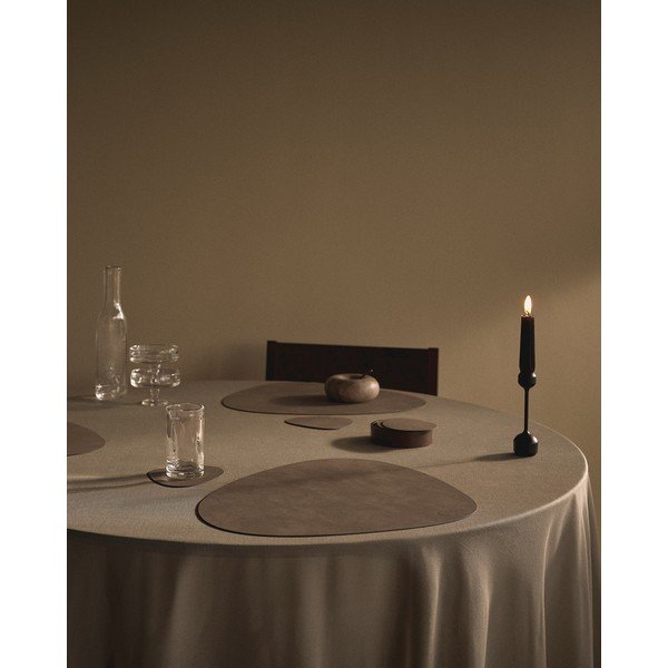 Подложка за хранене от еко кожа 37x44 cm Curve L Nupo – LIND DNA-image-1