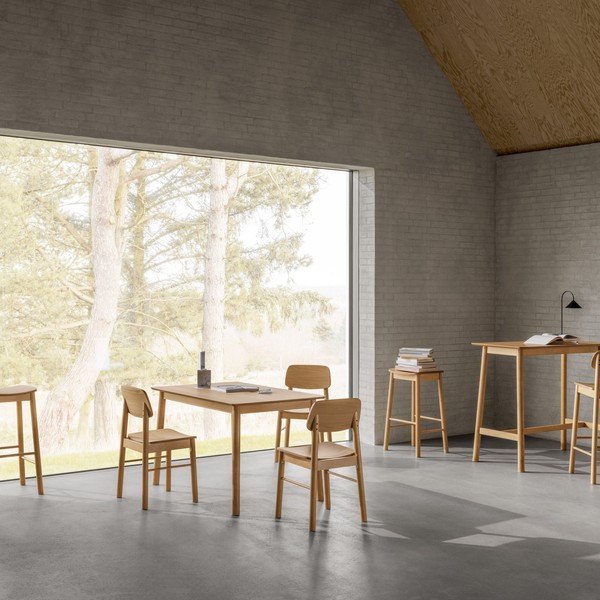 Трапезен стол в естествен цвят  Barlow – Actona-image-1