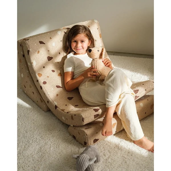 Светлокафяв детски стол от букле и шенил Terrazzo Moon – Wigiwama-image-2