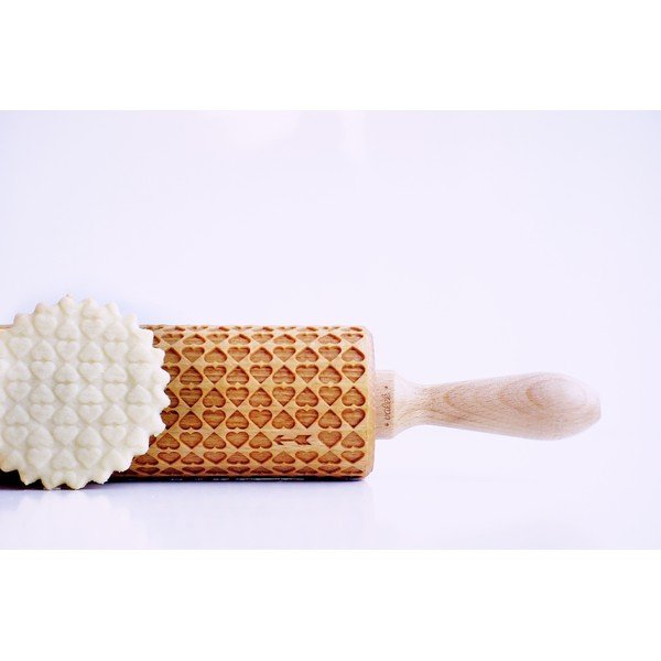 Дървен релефен валяк за тесто Сърце Hearts - Valek-image-1