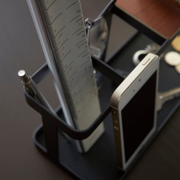 Черна многофункционална стойка с детайли от букова дървесина Desk Bar Tower - YAMAZAKI-image-1