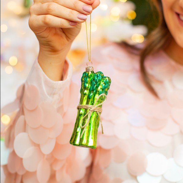 Стъклена коледна украса Asparagus – Sass & Belle-image-1