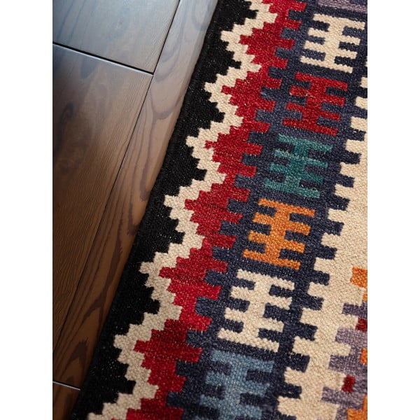 Червен  двустранен ръчно изработен вълнен килим 200x290 cm Kamal Kian – Nouristan-image-4