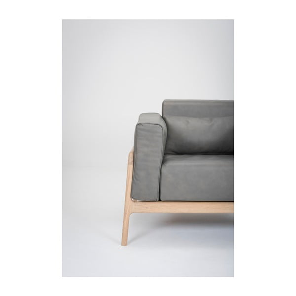 Тъмно сив фотьойл от биволска кожа с масивна дъбова конструкция Fawn - Gazzda-image-2