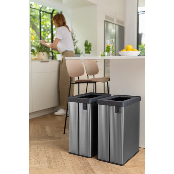 Сиво кошче за боклук за рециклиране от рециклирана пластмаса 54 l Verto Recycle – Curver-image-1