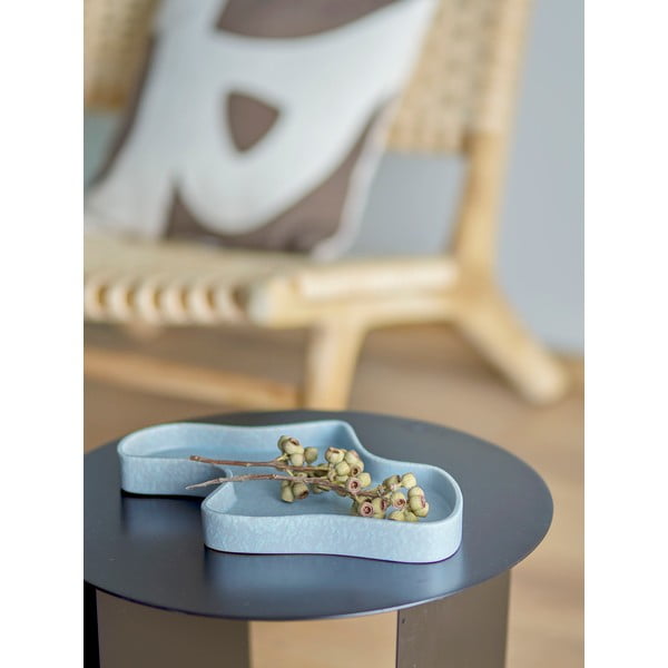 Декоративна тава от фаянс Lakey - Bloomingville-image-1