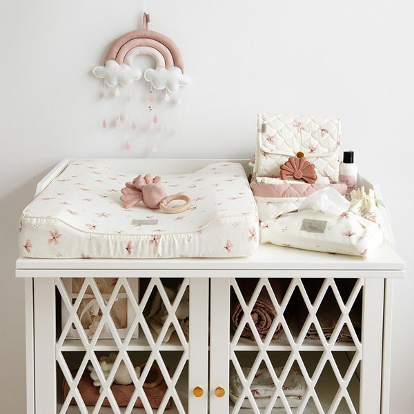 Постелка за преобуване 70x44 cm Windflower Creme – Cam Cam Copenhagen-image-1