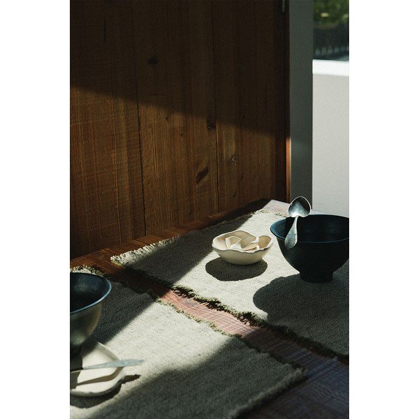 Памучни подложки за хранене в комплект от 2 бр. 38x50 cm Handloom – Lorena Canals-image-1