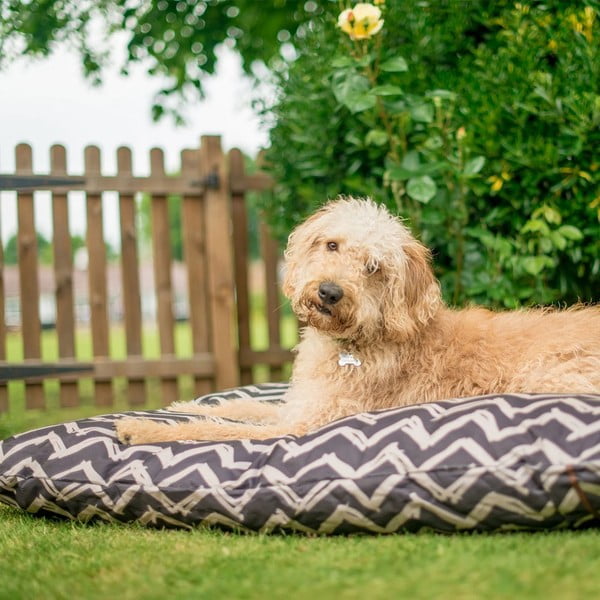 Черно легло за куче 50x70 cm Outdoor Bed Barn Raven Black S – P.L.A.Y.-image-1