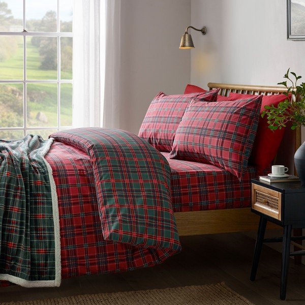Червено/тъмнозелено единично  спално бельо 135x200 cm Tartan Check – Catherine Lansfield-image-1