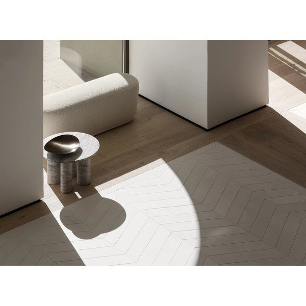 Каменна кръгла странична масичка ø 52 cm Volos – Blomus-image-4