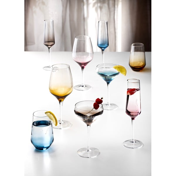 Чаши в комплект от 4 бр. за вино 680 ml Prism – Ladelle-image-2