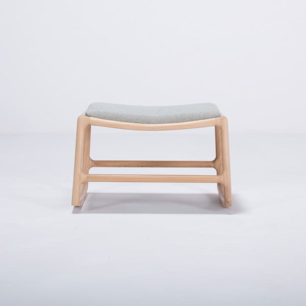 Отоман с конструкция от дъбово дърво и седалка от синьо-сив текстил Dedo - Gazzda