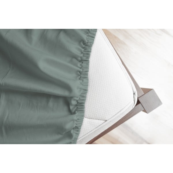 Зелен еластичен фланелен чаршаф 140x200 cm – Good Morning-image-1