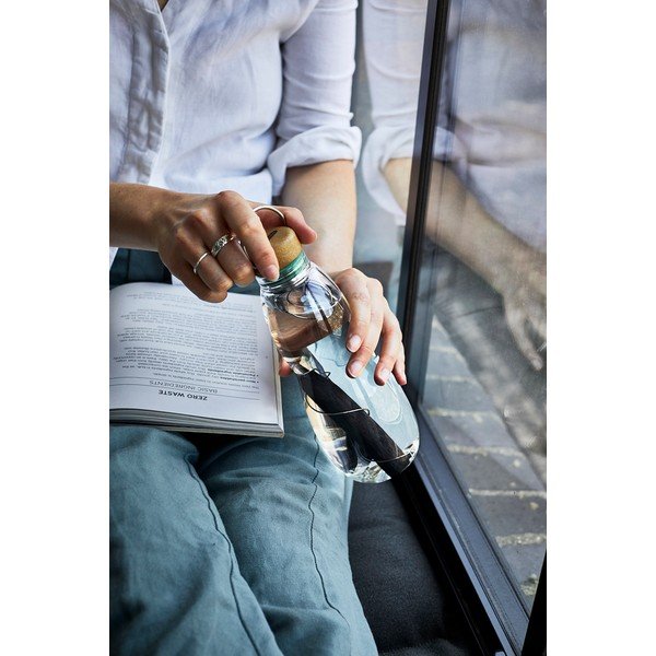 Стъклена бутилка  600 ml Eau Good – Black + Blum-image-2