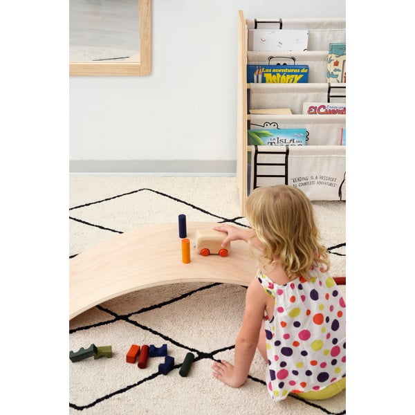 Бежов детски шкаф за книги от плат 60x70 cm Animals - Folkifreckles-image-3