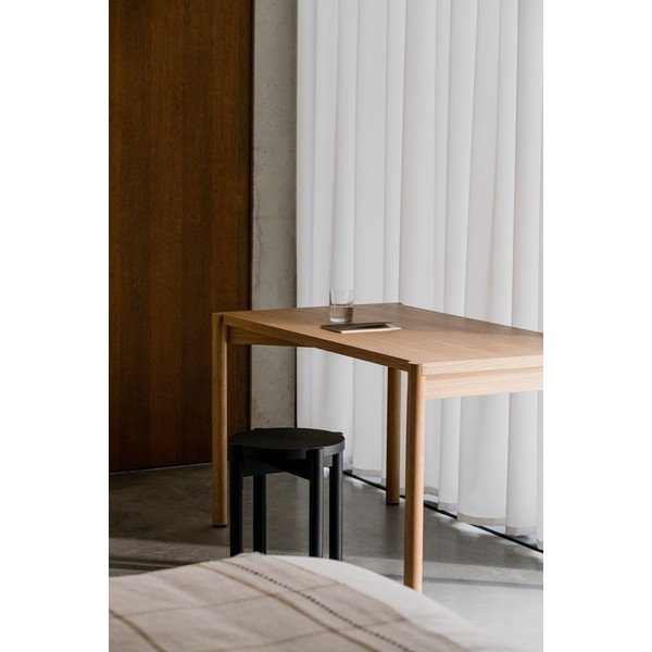 Черен стол от масивен бук Hopp – noo.ma-image-2