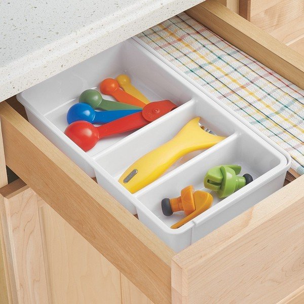 Bílý nastavitelný příborník InterDesign Linus-image-1