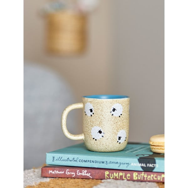 Бежова глинена детска чаша 170 ml Dolly – Bloomingville Mini-image-1