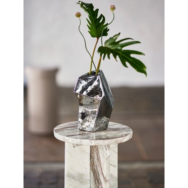 Глинена ваза в сребрист цвят (височина 23 cm) Dimona – Bloomingville-image-1