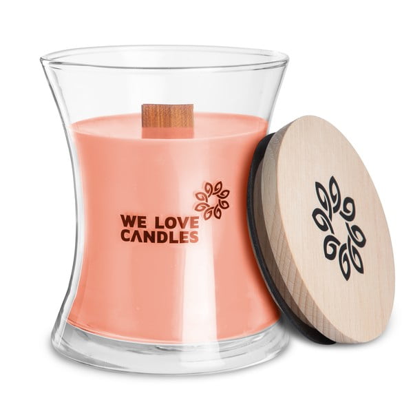 Свещ от соев восък "Ревен и лилия", време на горене 64 часа Rhubarb & Lily - We Love Candles