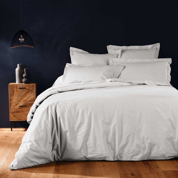 Бяла двойна/удължена памучна олекотена завивка 240x220 cm Lina – douceur d'intérieur-image-1