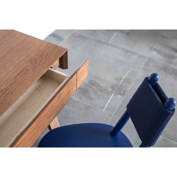 Кафяво бюро с крака от ясенова дървесина , 140 x 70 cm 4.9 - EMKO-image-1