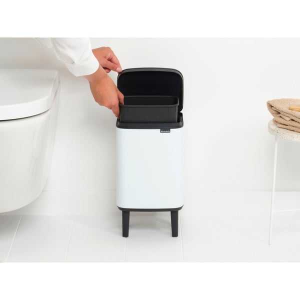 Бяло стоманено кошче за боклук 4 l Bo Hi – Brabantia-image-2