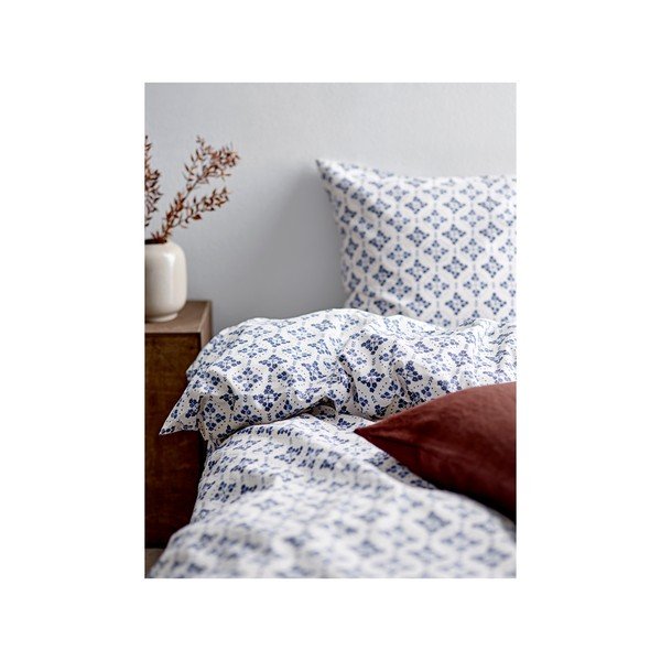 Бяло и синьо памучно спално бельо за единично легло 140x200 cm Heirloom - Södahl-image-1