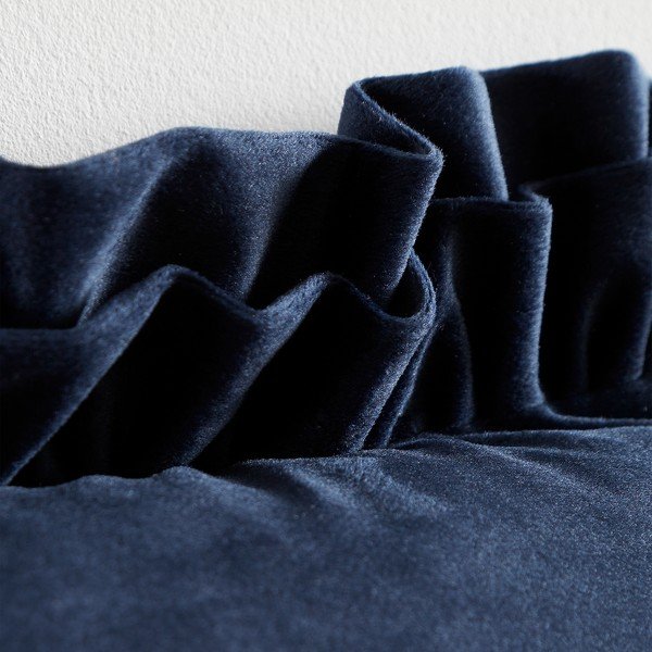 Кадифена декоративна възглавница 43x43 cm Velvet Double Frill – Catherine Lansfield-image-2