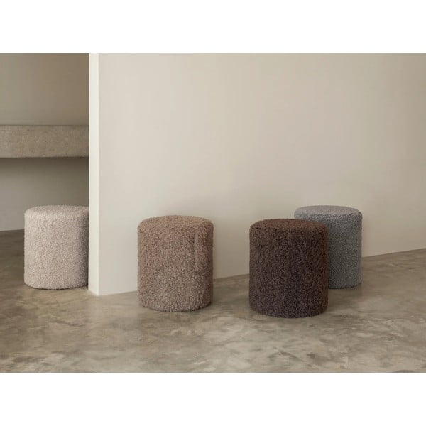 Тъмнокафява табуретка от прежда с примки от букле Teddy – Blomus-image-4