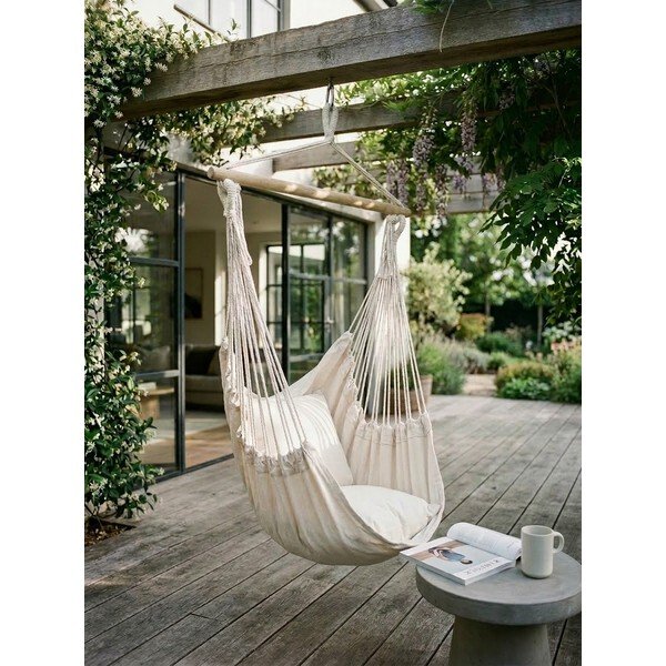 Кремав подплатен висящ градински стол Tobago – Garden Pleasure-image-1