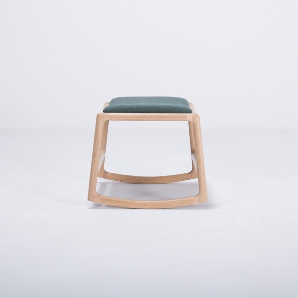 Отоман с конструкция от дъбово дърво и седалка от зелен текстил Dedo - Gazzda-image-1