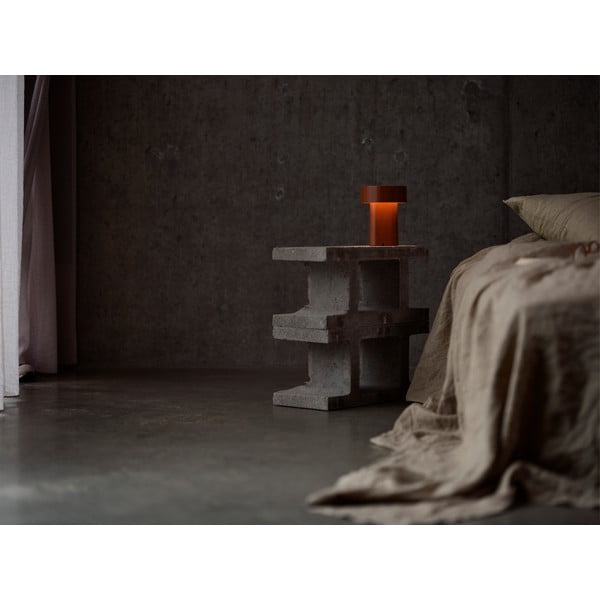 Пластмасова LED настолна лампа в цвят кафяв коняк (височина 18 cm) Oblong – Zone-image-1