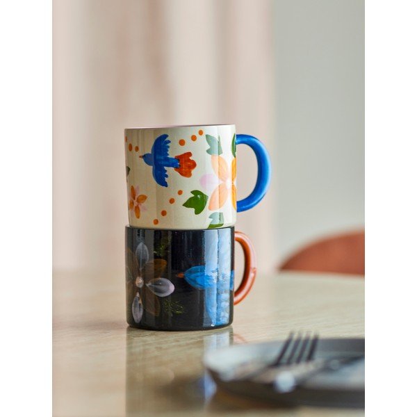 Черни/бежови керамични чаши в комплект 2 бр. 300 ml Maricala – Bloomingville-image-1