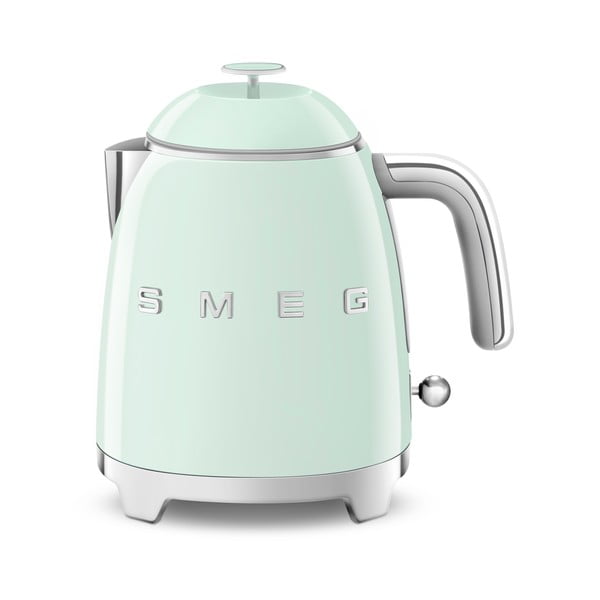 Светлозелена електрическа кана от неръждаема стомана 800 ml Retro Style – SMEG