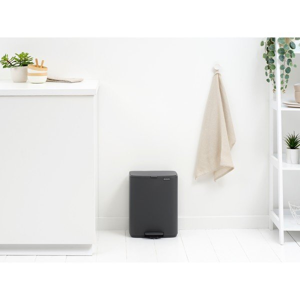 Тъмносиво стоманено кошче за боклук с педал 12 l Bo – Brabantia-image-2